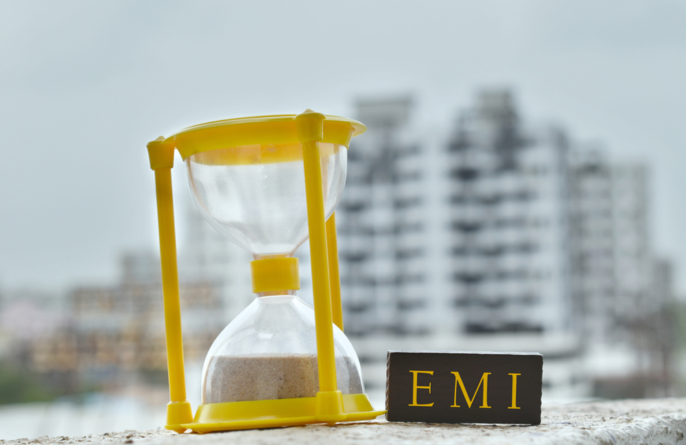 Understanding Small Loans: Why a Personal Loan EMI Calculator is Essential for Quick Cash